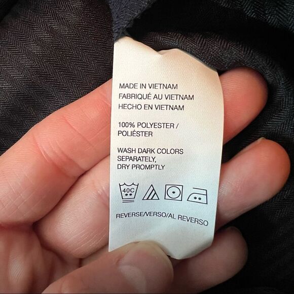 NWT! Izod navy slim fit dress pants. Size 38x30 - Picture 4 of 11